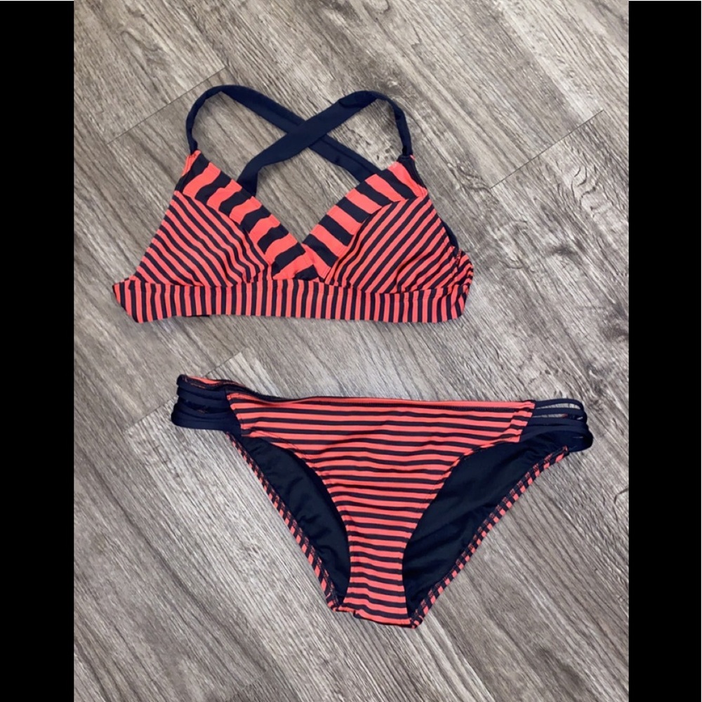Stripped bikini medium